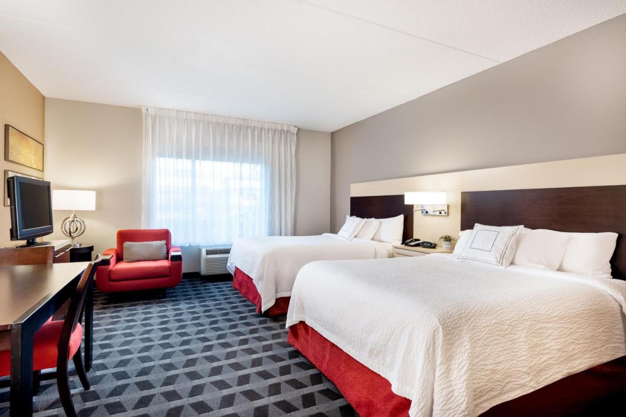 Double Queen Studio at TownePlace Suites by Marriott Mooresville