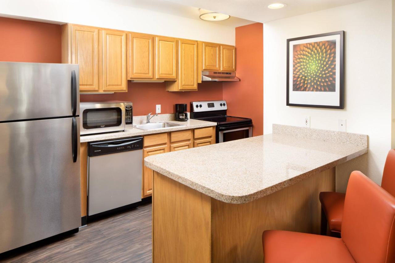 Queen Studio with Sofa Bed at Residence Inn by Marriott Denver Downtown