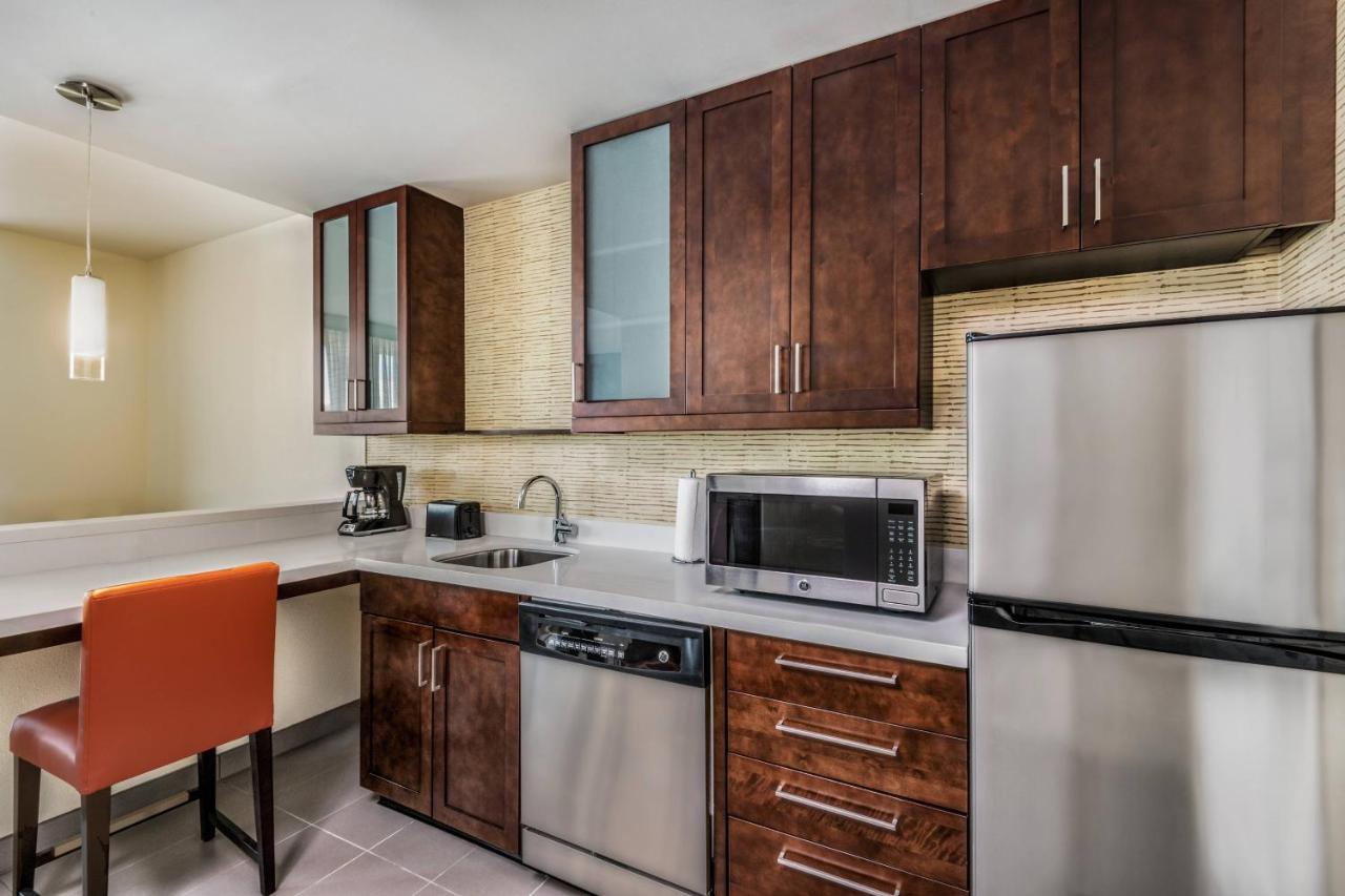 One-Bedroom King Suite with Sofa Bed at Residence Inn by Marriott Charlotte City Center