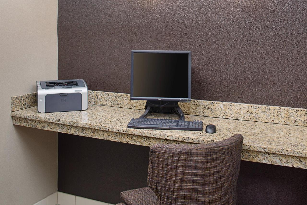 | Residence Inn by Marriott Detroit Troy/Madison Heights