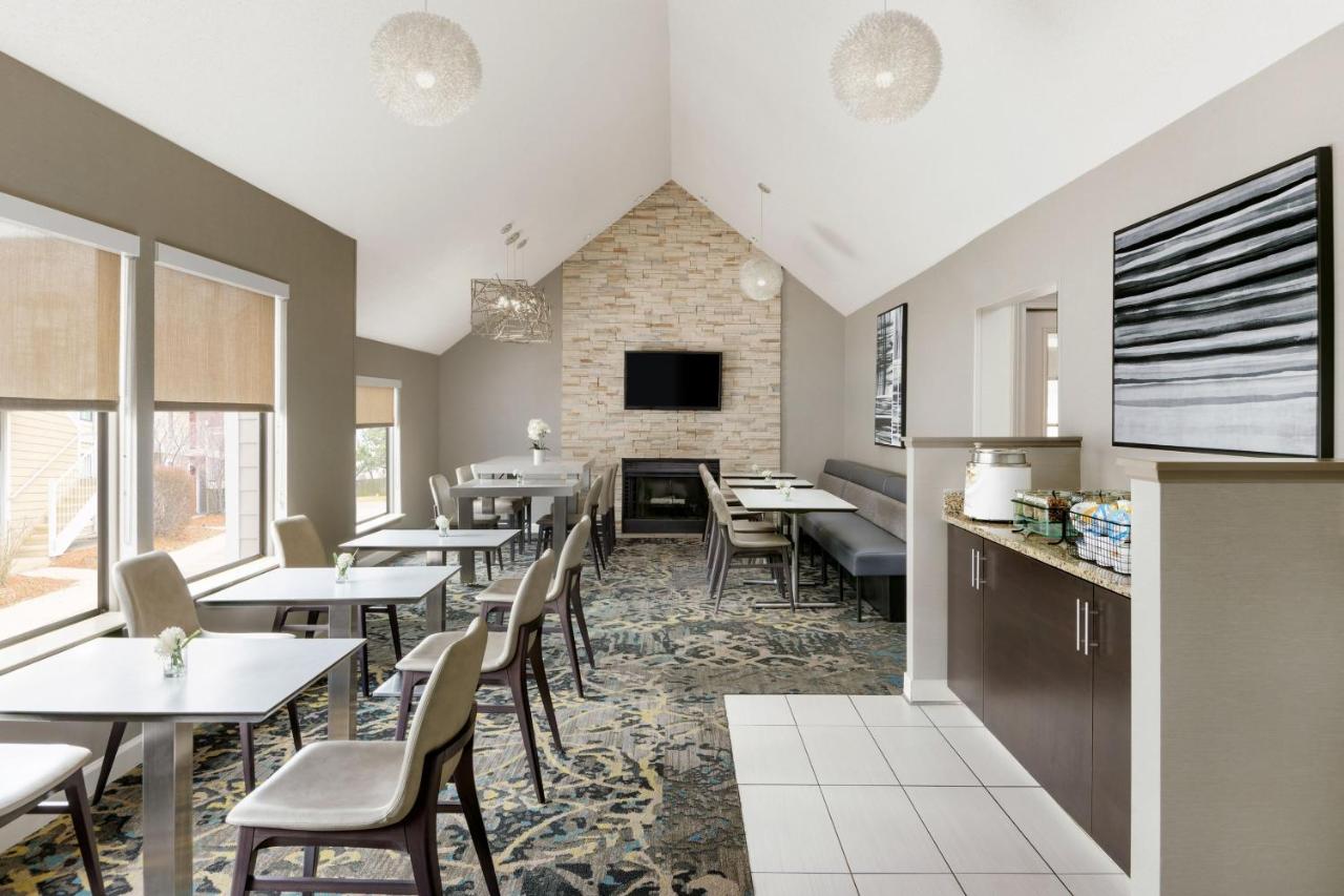 | Residence Inn by Marriott Detroit Troy/Madison Heights