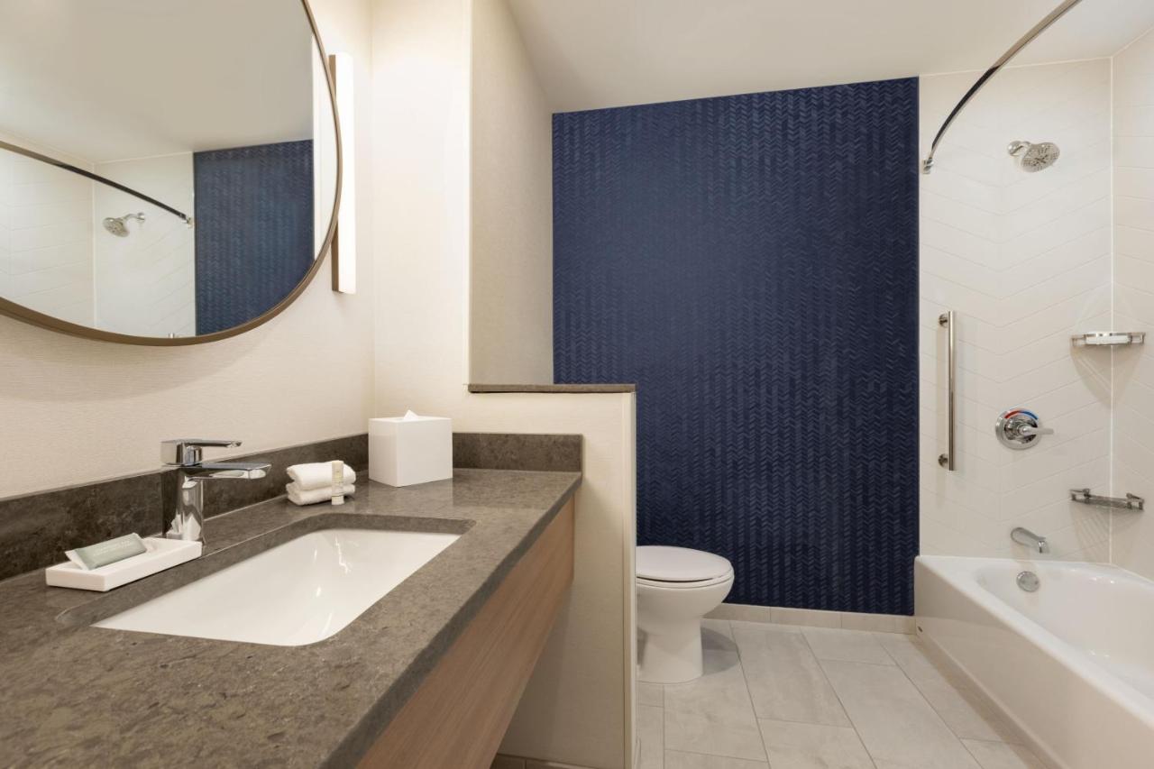 | Fairfield by Marriott Inn & Suites Rockaway