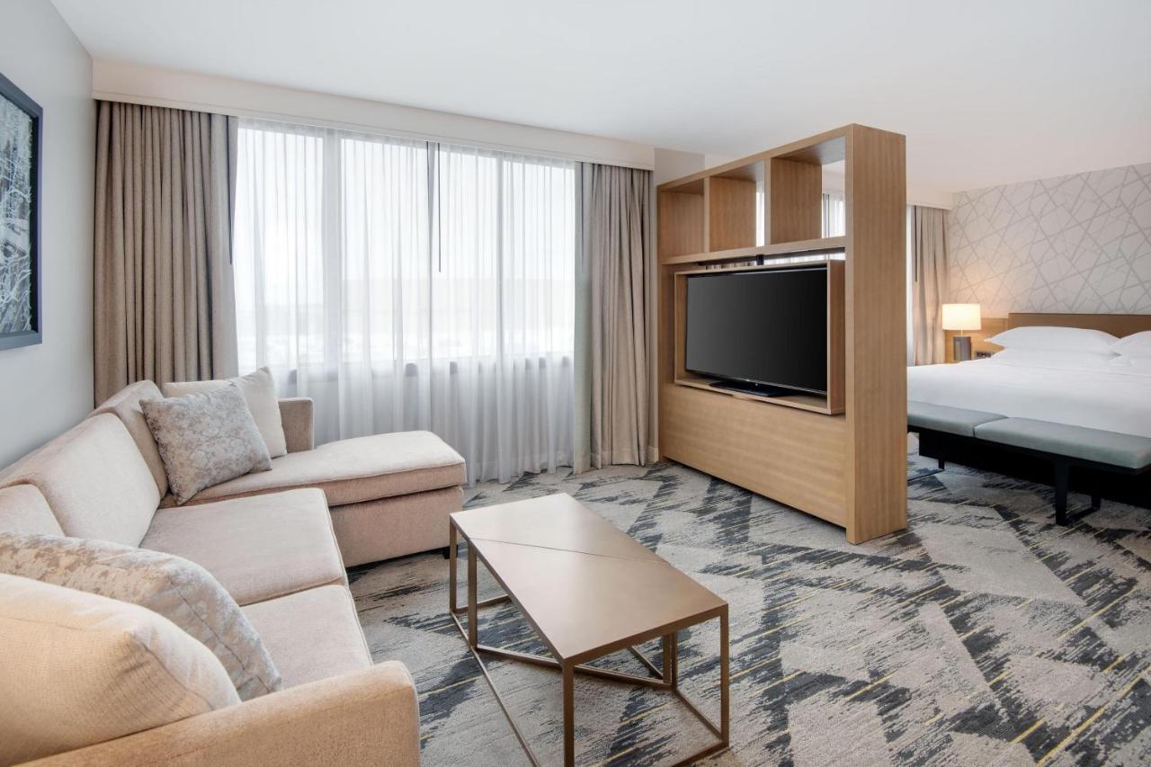 | Sheraton Birmingham Hotel