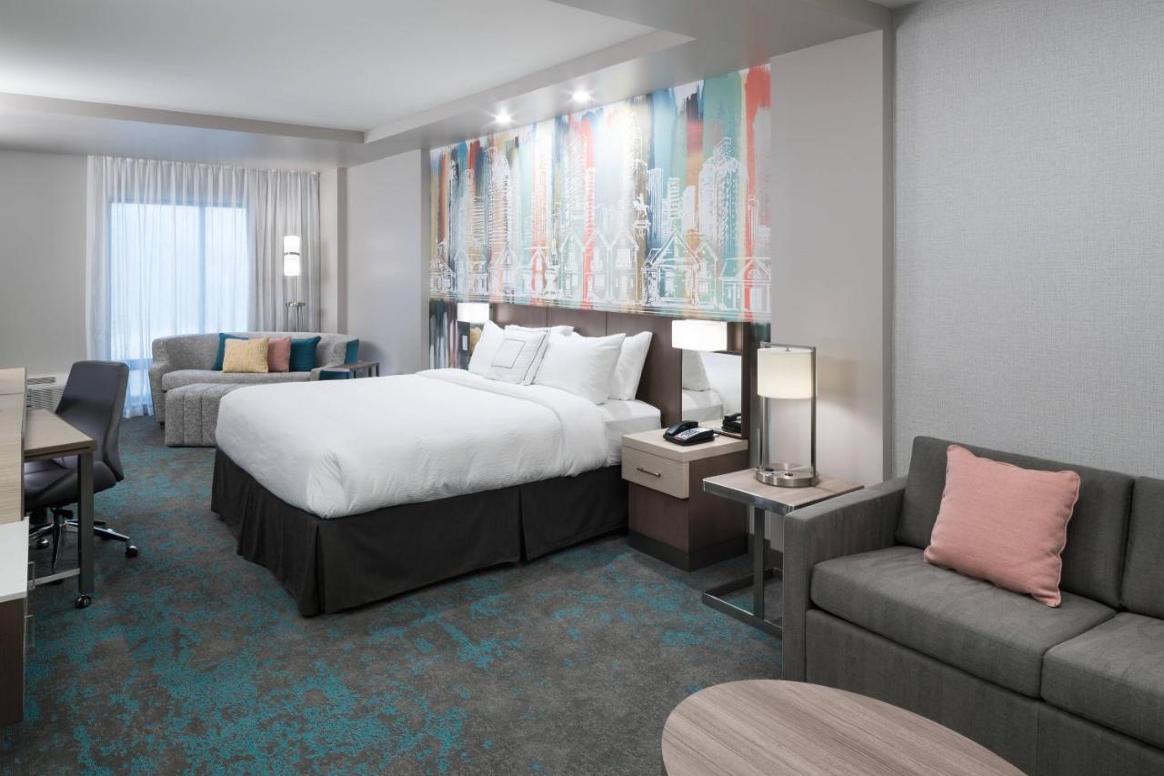  | Courtyard by Marriott Houston Heights/I-10