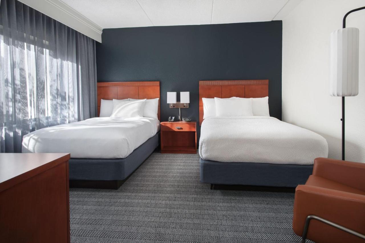  | Courtyard by Marriott Silver Spring North/White Oak