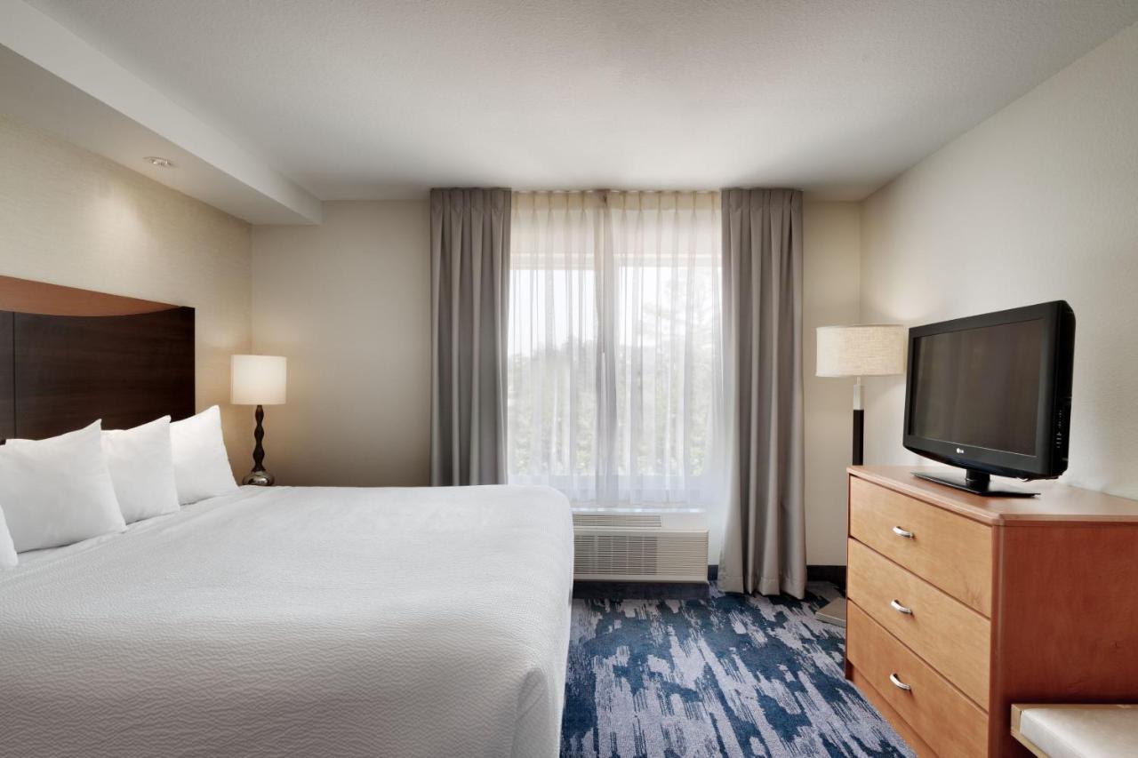 Queen Room with Two Queen Beds and Adapted Tub - Mobility and Hearing Accessible at Fairfield by Marriott Inn & Suites Tallahassee Central