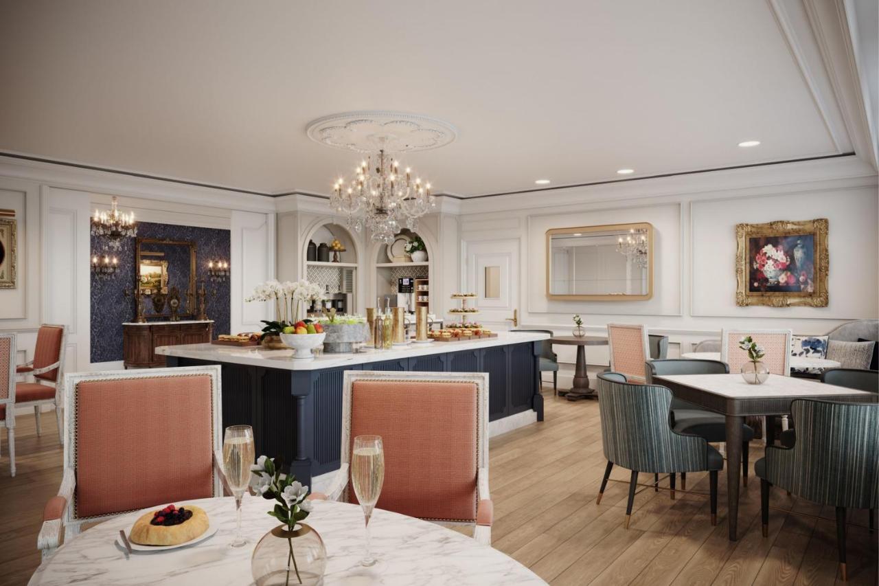 Club King Room at The Ritz-Carlton, New Orleans