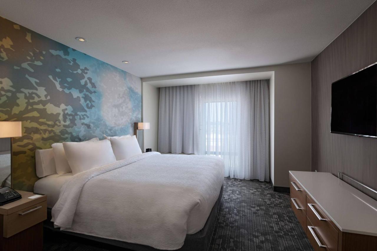 | Courtyard Dallas Grand Prairie