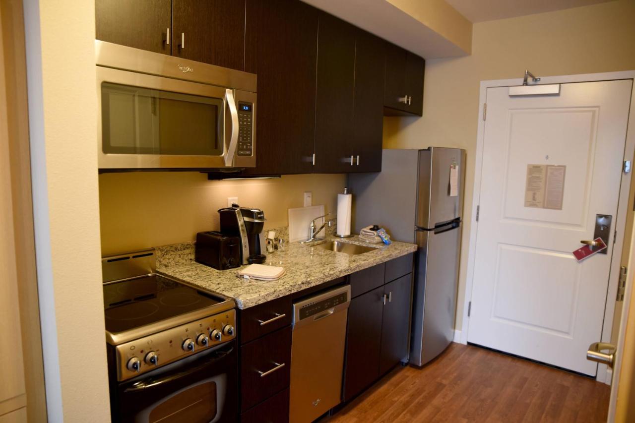  | TownePlace Suites Lawrence Downtown