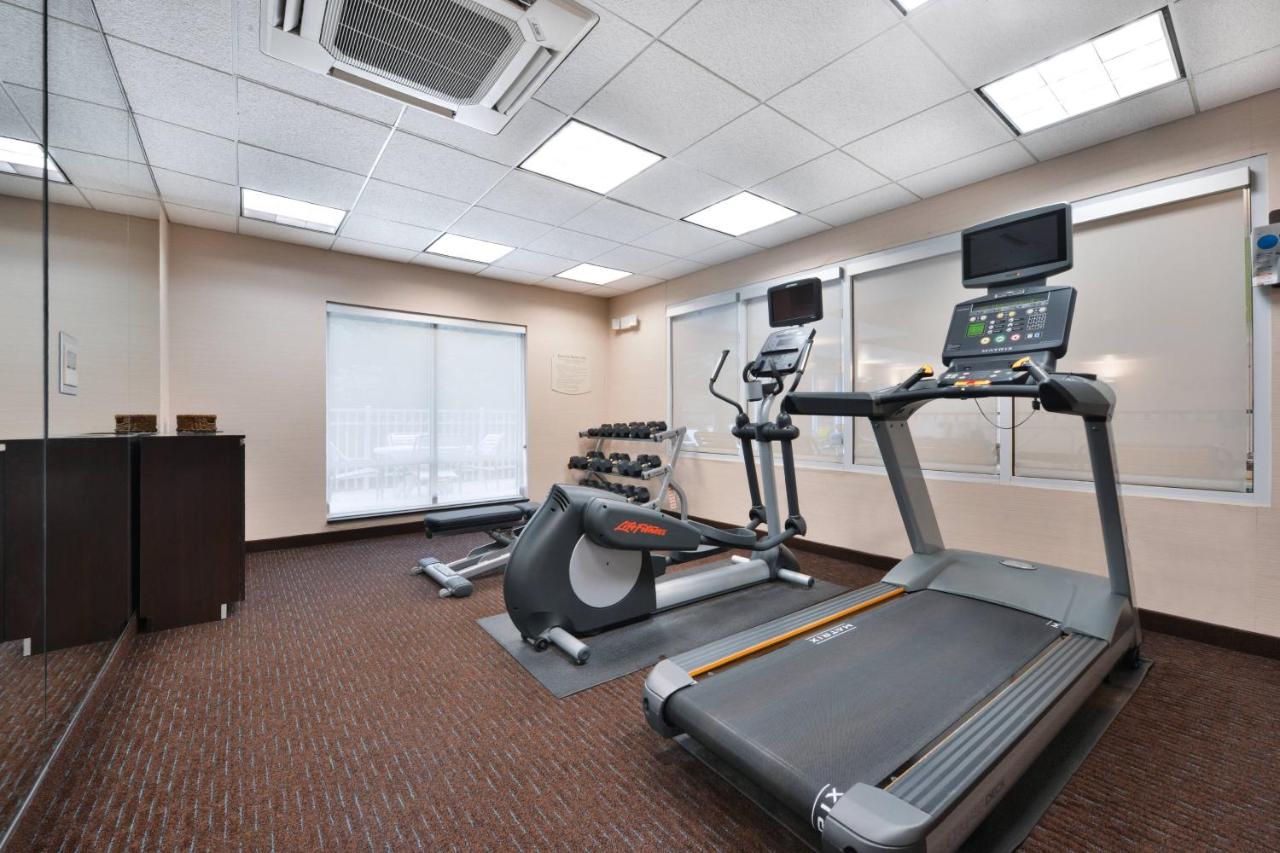 | Fairfield Inn & Suites by Marriott Asheboro