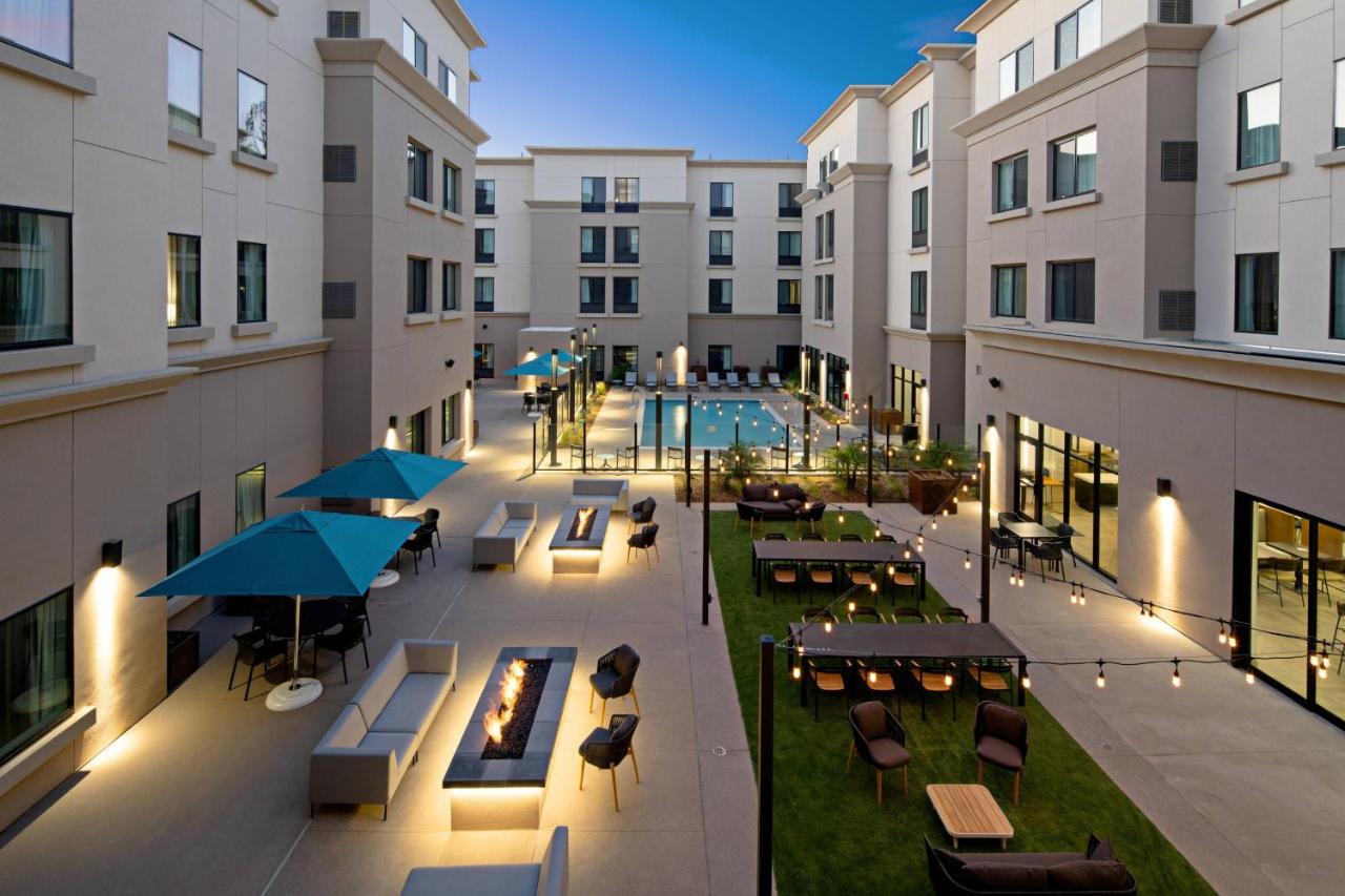 | Residence Inn by Marriott Valencia