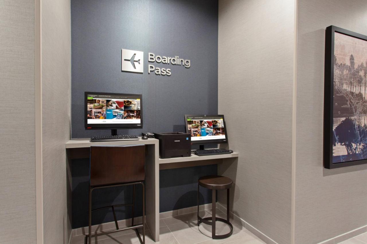 | Courtyard by Marriott San Diego El Cajon
