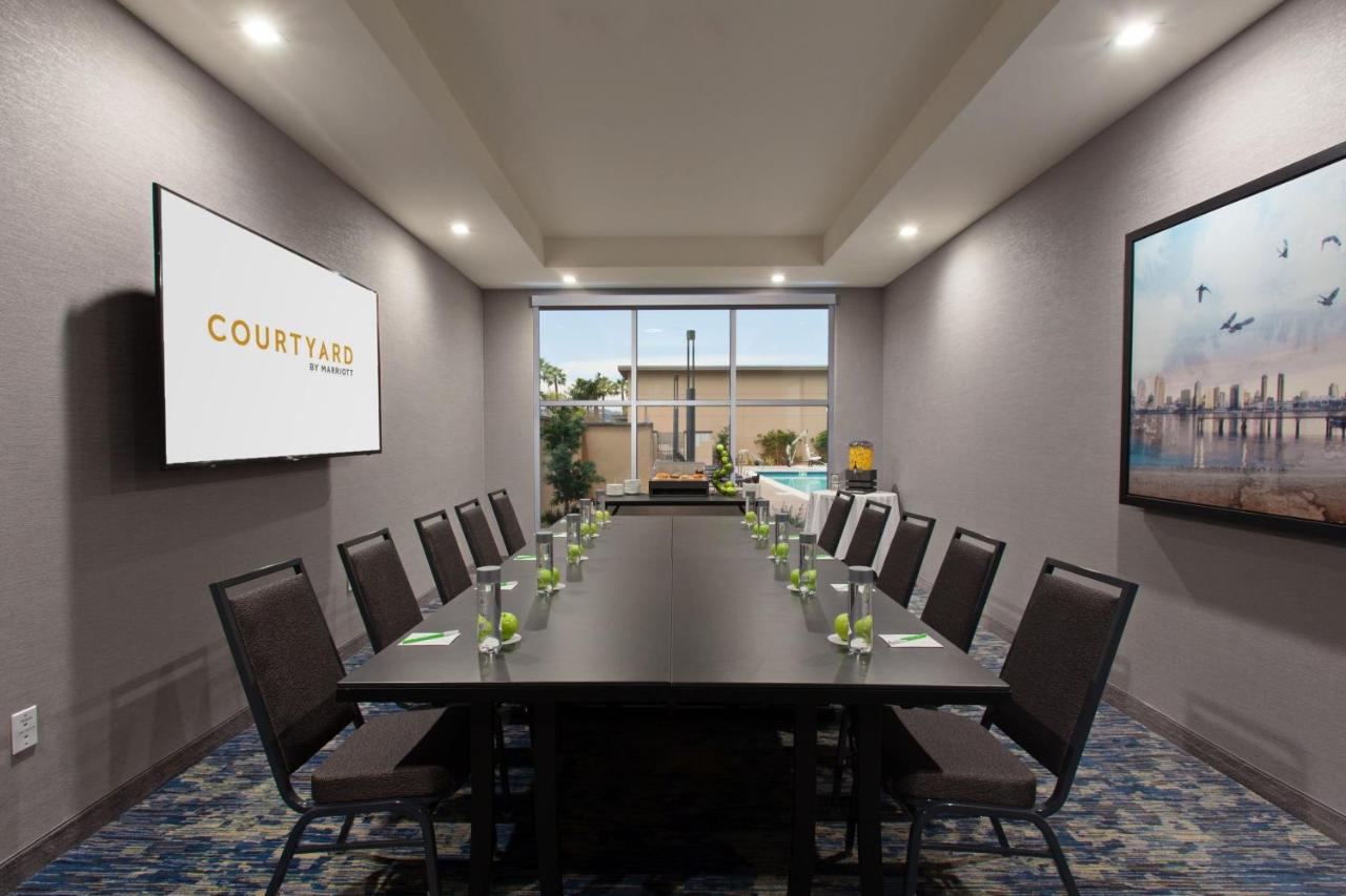 | Courtyard by Marriott San Diego El Cajon