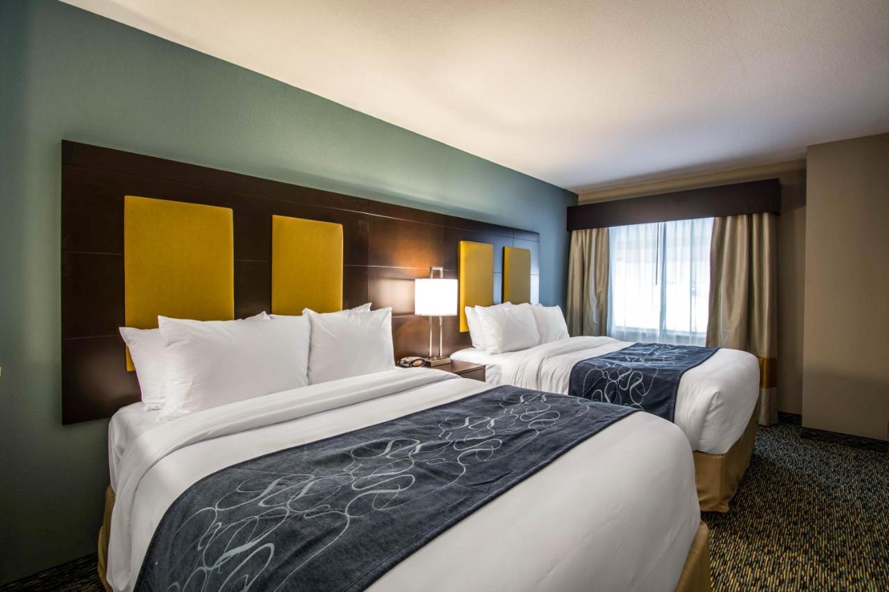 Queen Suite with two Queen Beds and Shower at Comfort Suites Fort Lauderdale Airport South & Cruise Port