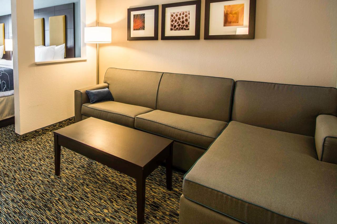 Queen Suite with Two Queen Beds - Non-Smoking at Comfort Suites Fort Lauderdale Airport South & Cruise Port