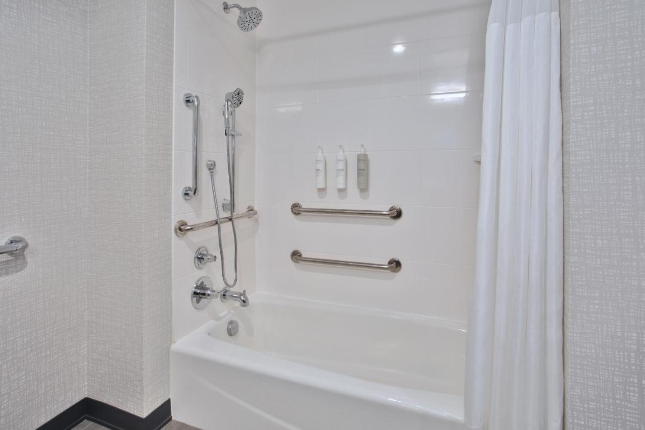 | Hampton Inn Paris, Tn