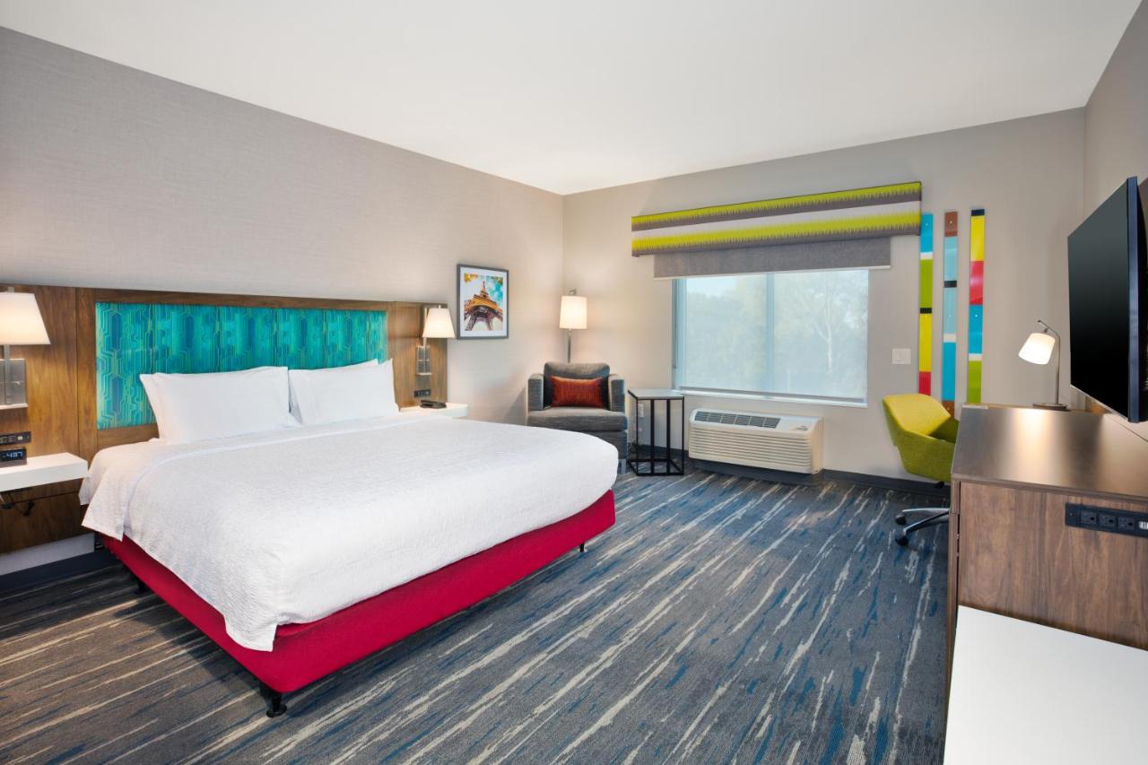 | Hampton Inn Paris, Tn