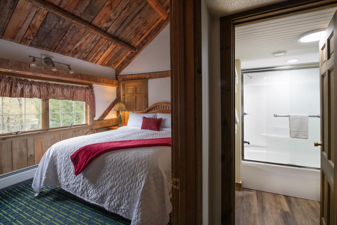| Christmas Farm Inn and Spa