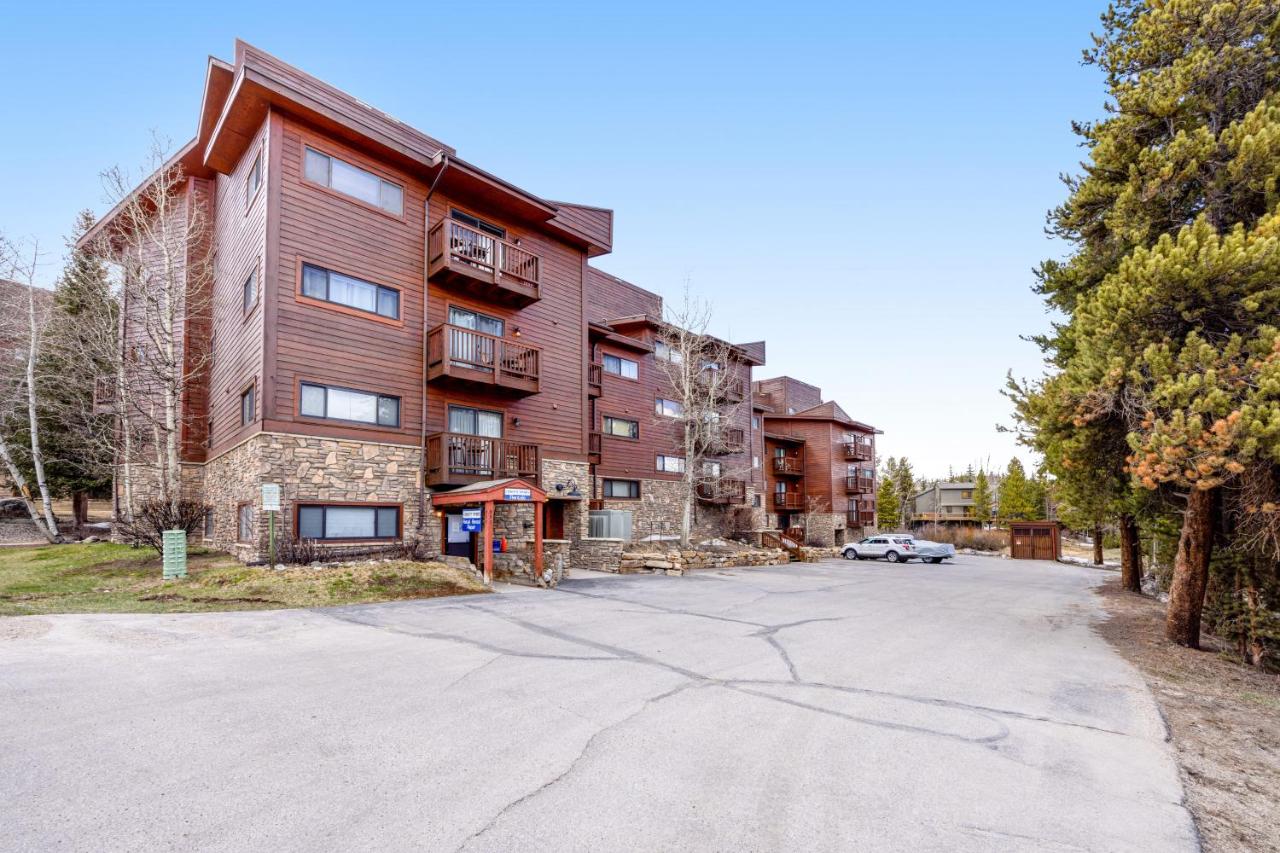 | Pine Ridge Condominiums