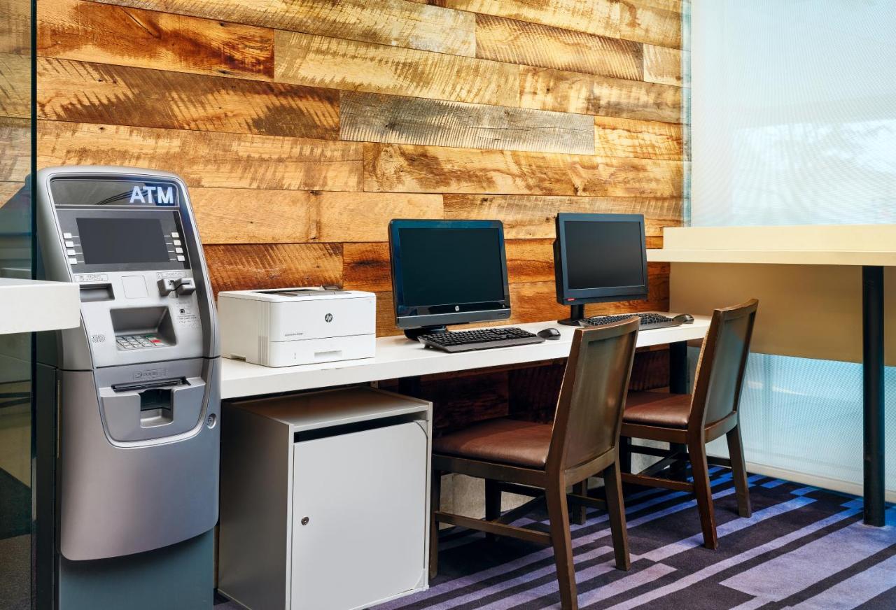  | Courtyard by Marriott New York JFK Airport