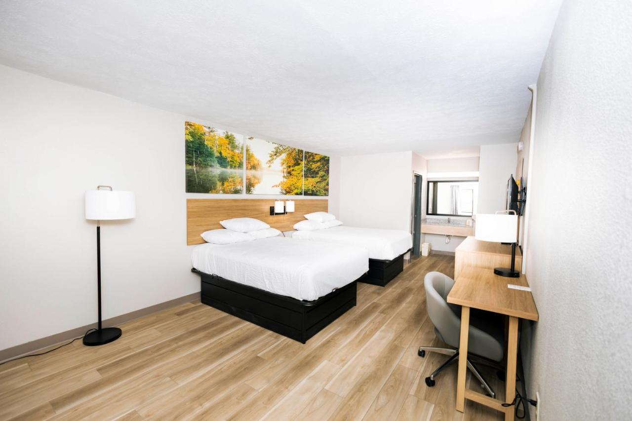 | Days Inn by Wyndham Cincinnati East