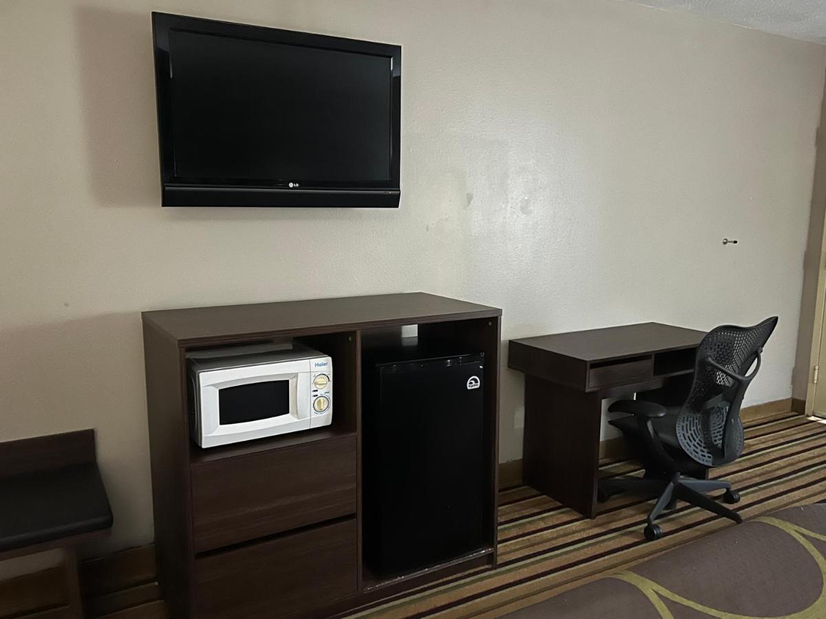  | Super 8 by Wyndham Norcross/I-85 Atlanta