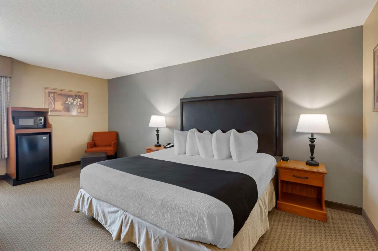 King Room - Non-Smoking at Best Western Plus The Charles Hotel