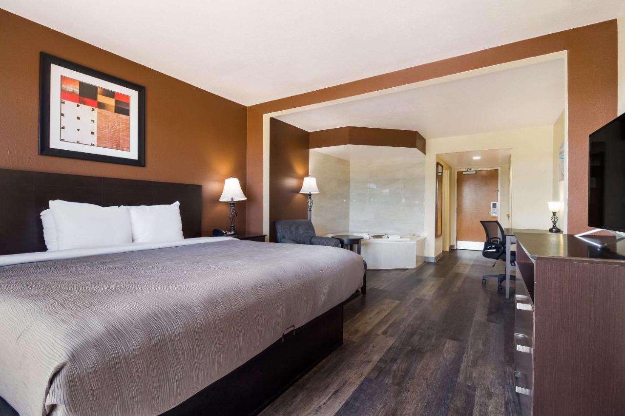  | Quality Inn & Suites North Myrtle Beach