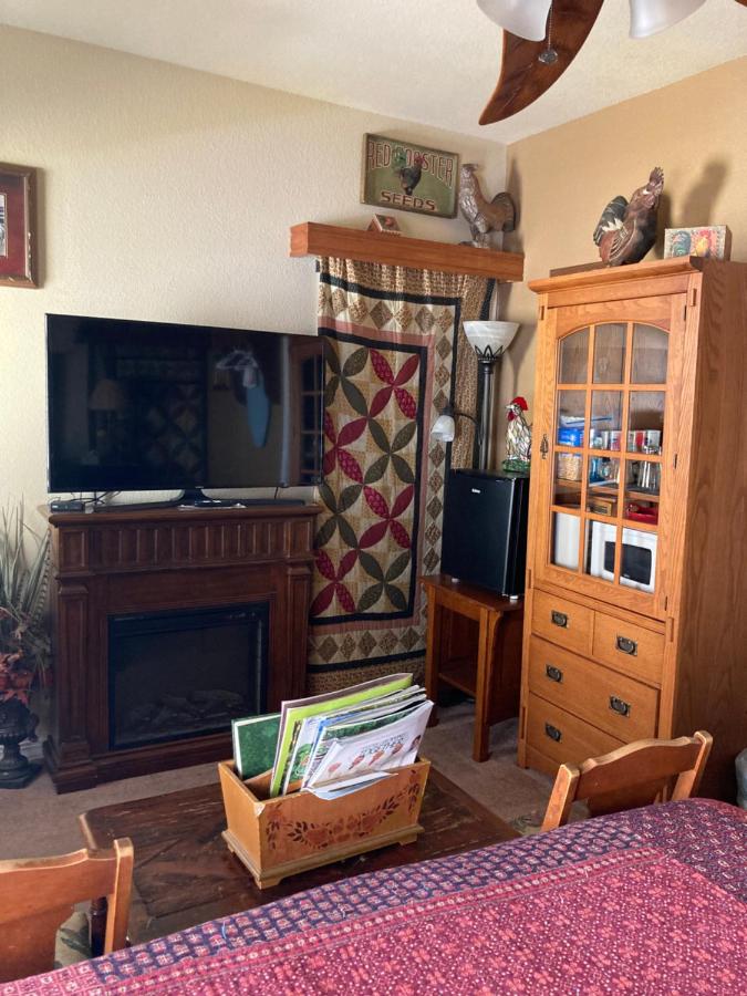 Autumn Harvest at All Seasons Inn at All Seasons Inn