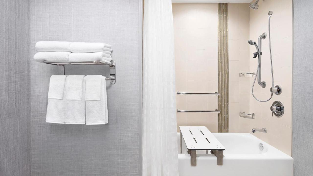 Queen Room with Two Queen Beds - Disability Access at Hyatt Place Jacksonville / St. Johns Town Center