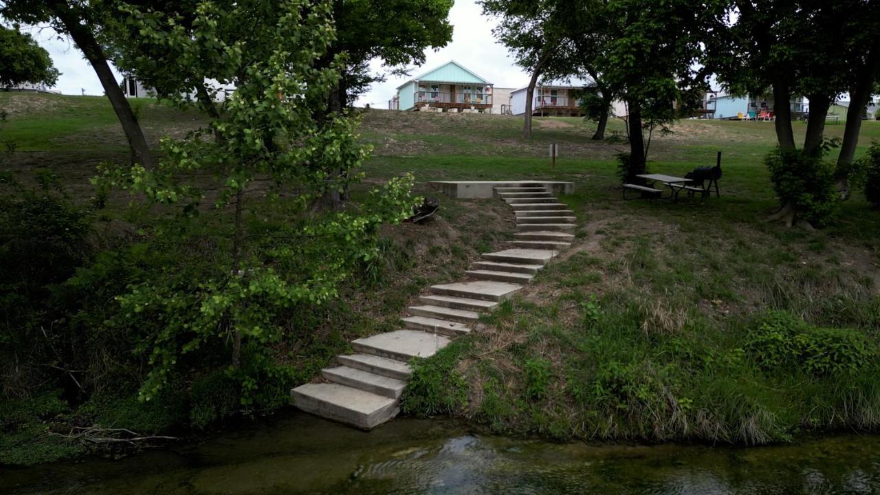 | River Trail Cottages