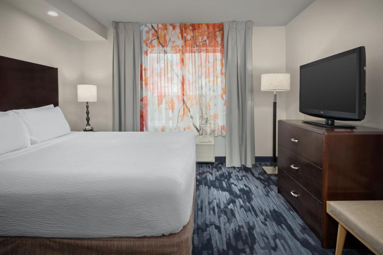 | Fairfield by Marriott Tacoma Puyallup