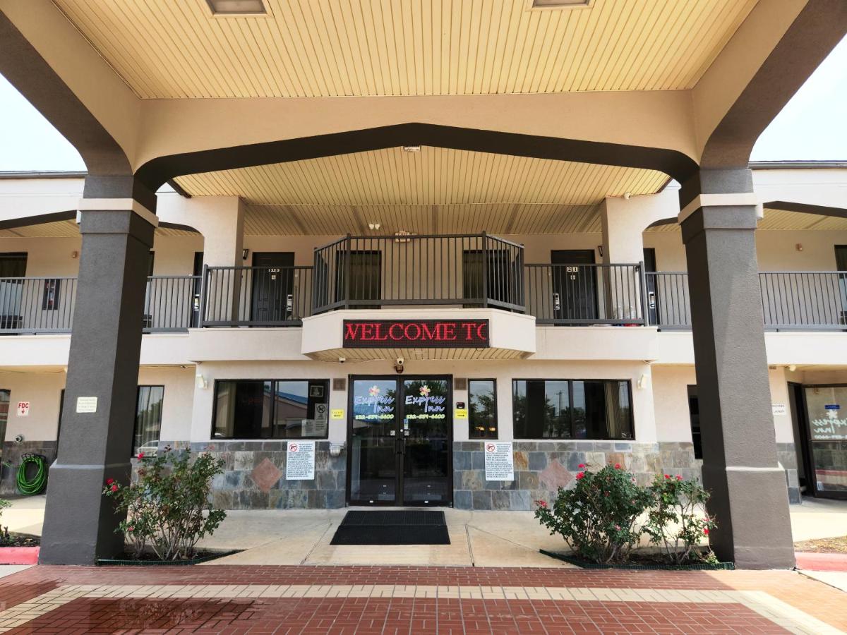 | Express Inn Tomball