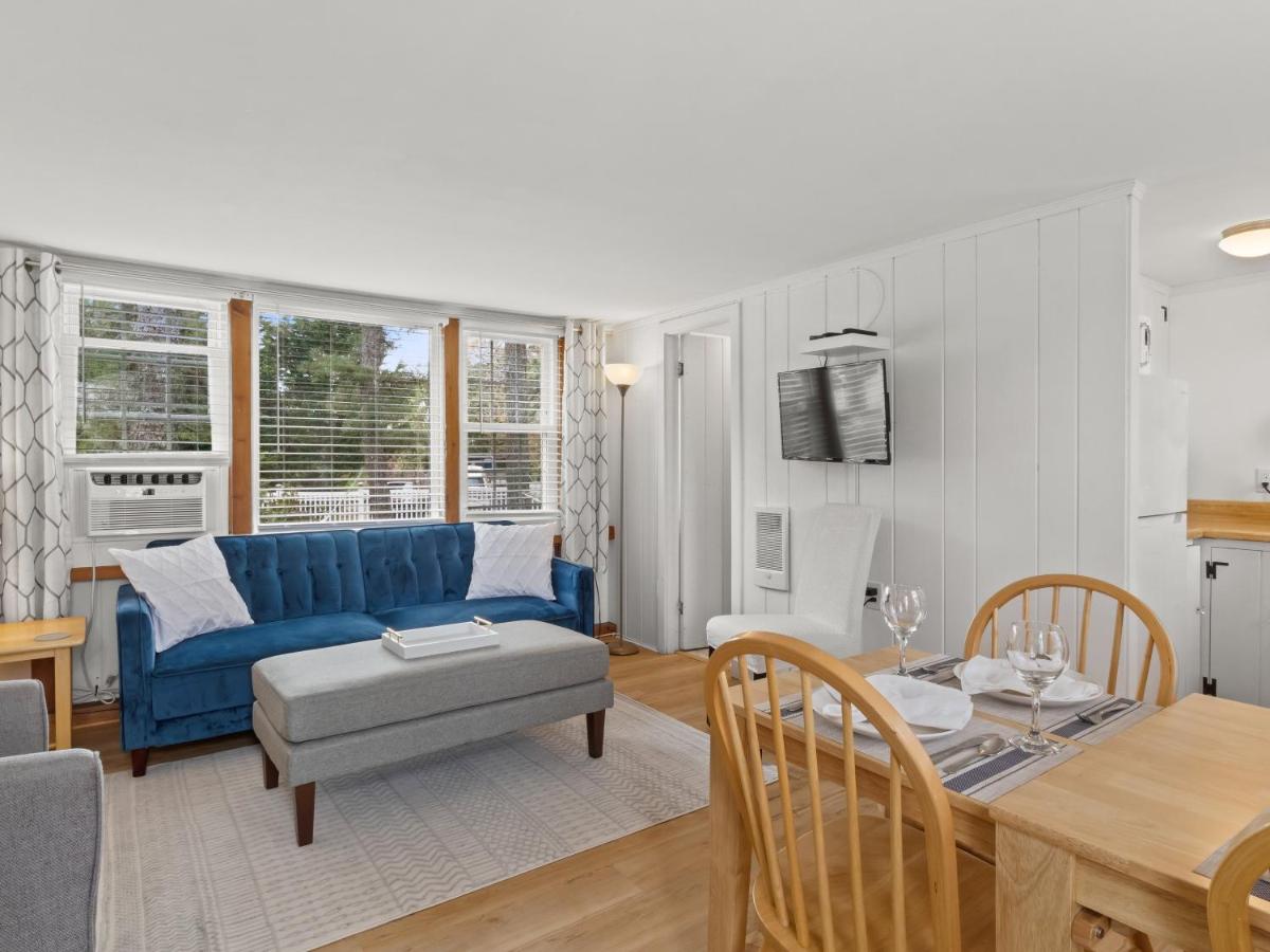  | The Seagrove Suites & Guest Rooms