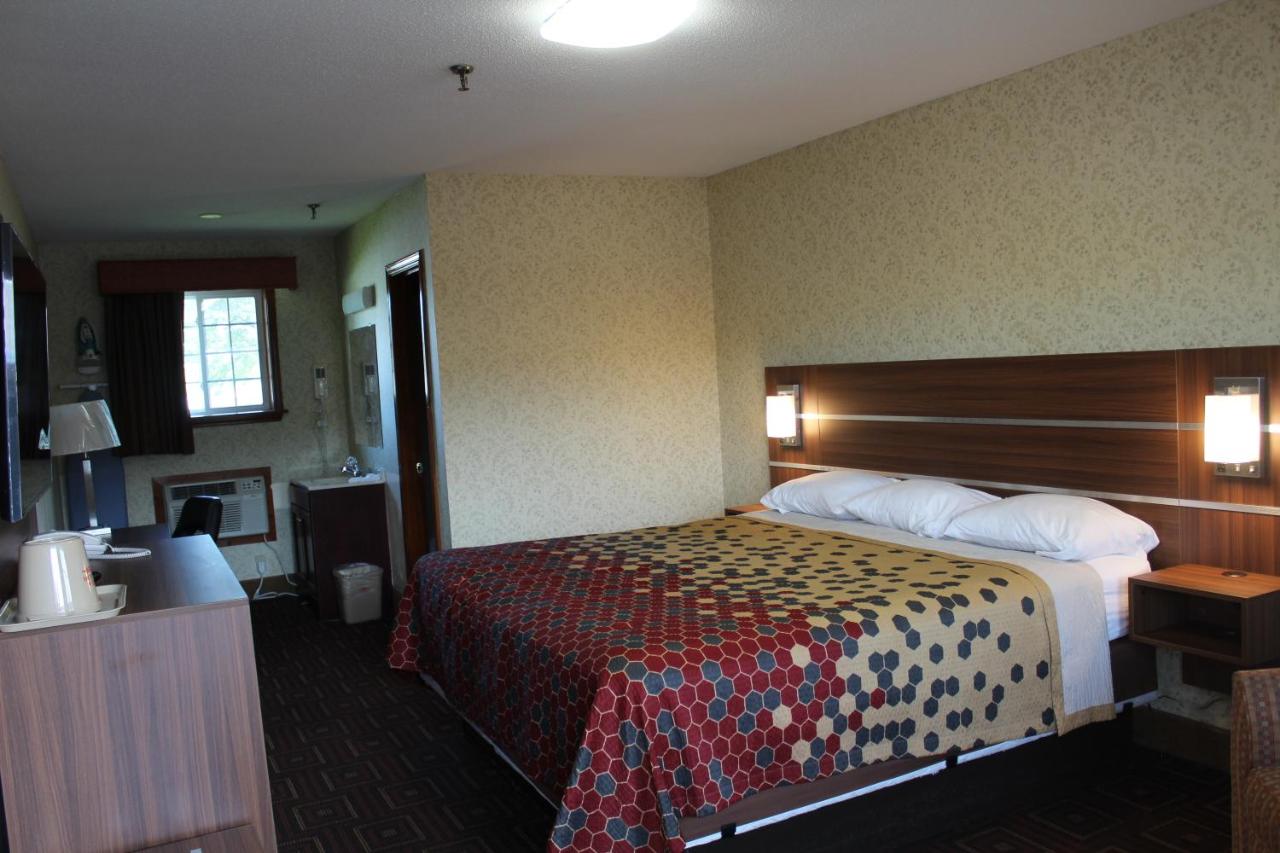 | American Inn