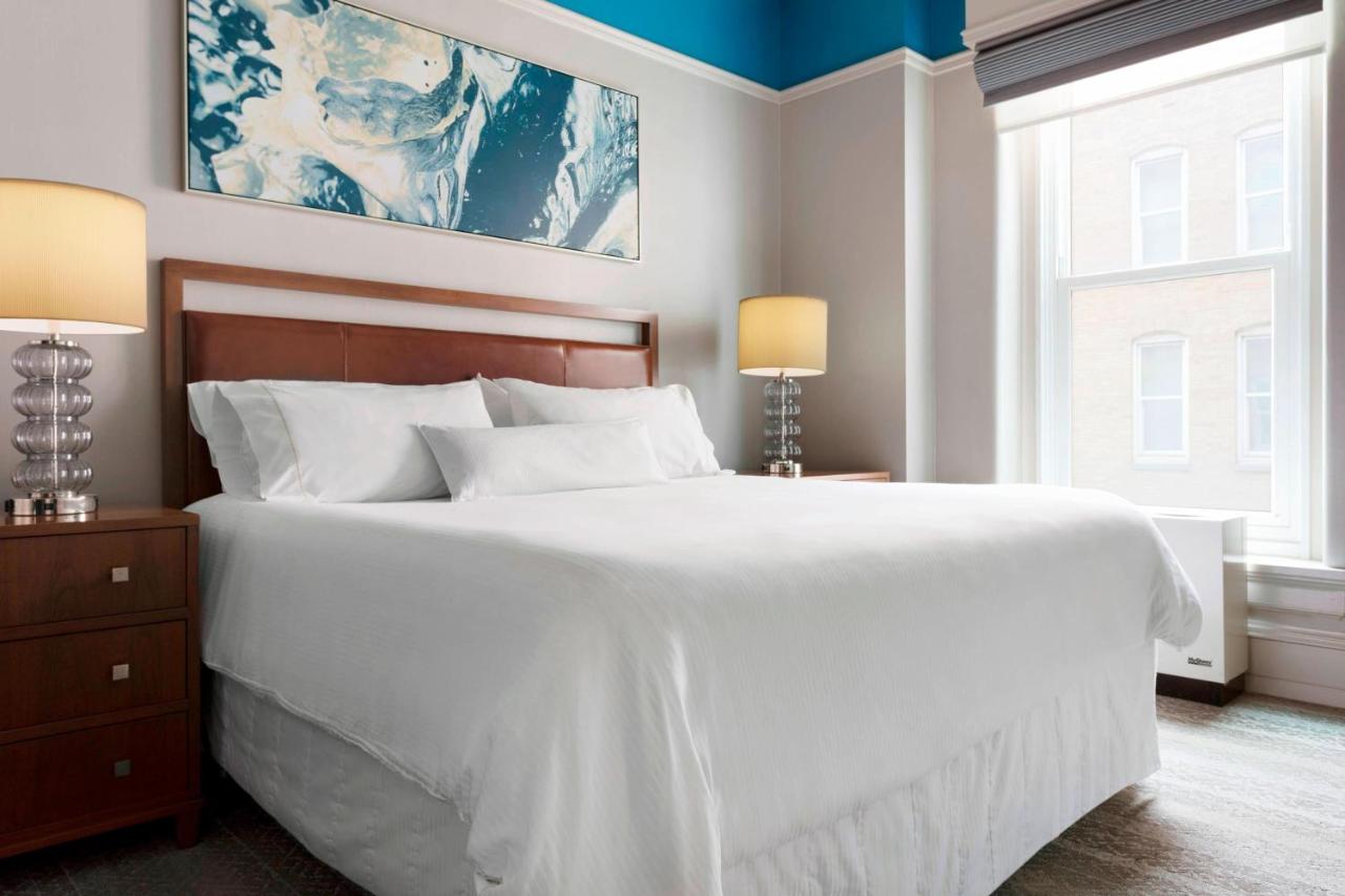 Junior Suite, 1 King at The Westin Great Southern Columbus