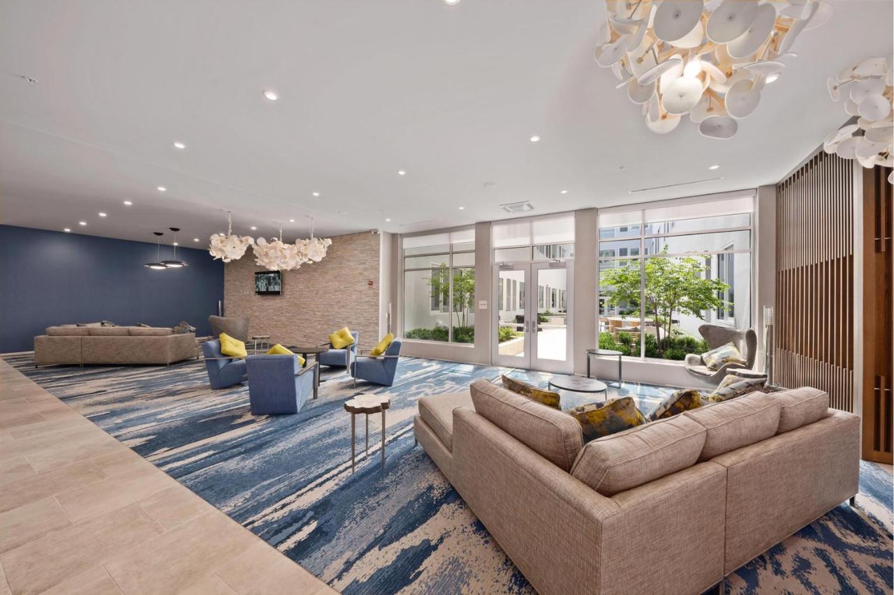  | Element Hampton Peninsula Town Center