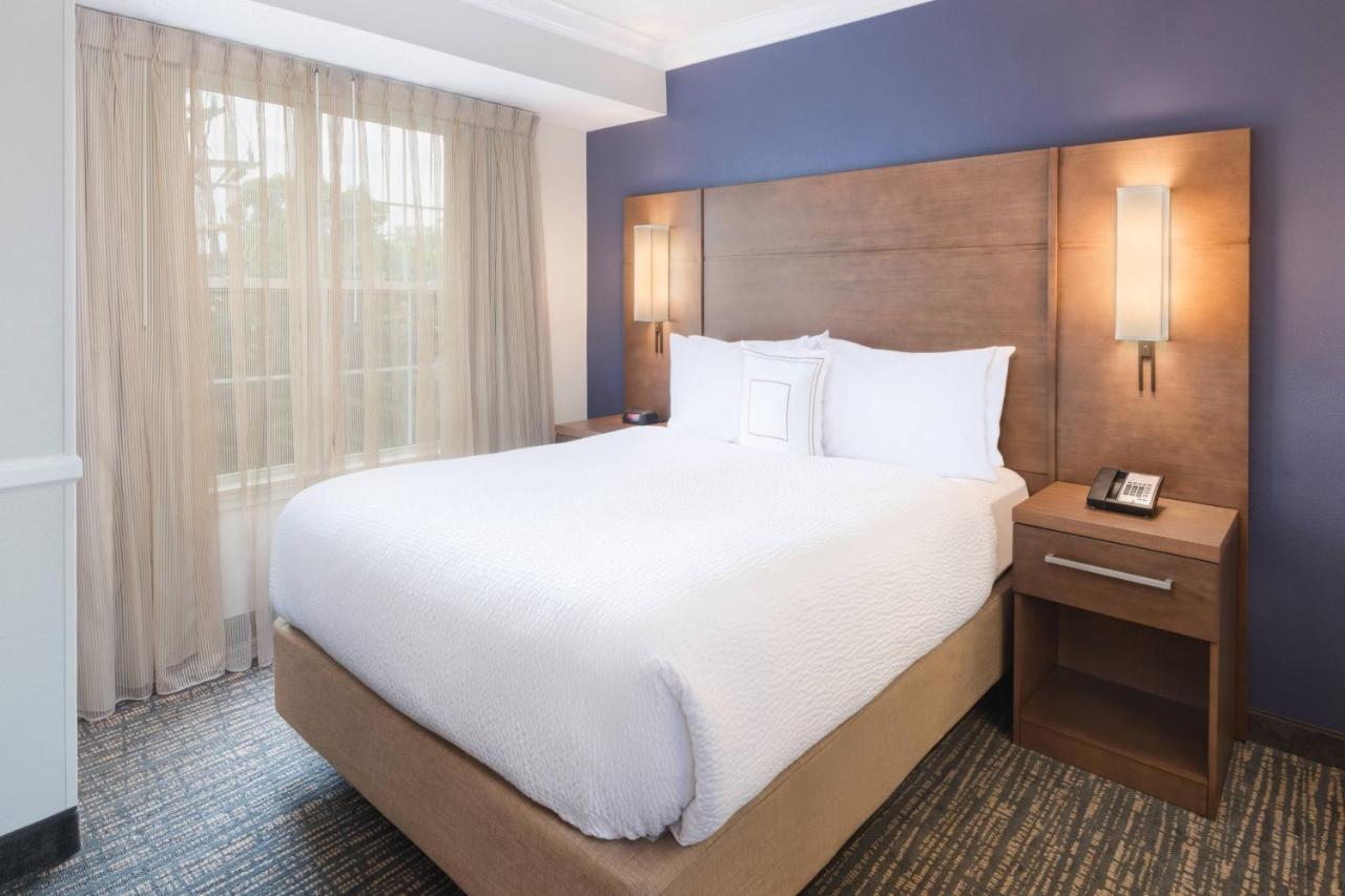 One Bedroom Queen Suite with Sofa Bed at Residence Inn by Marriott State College