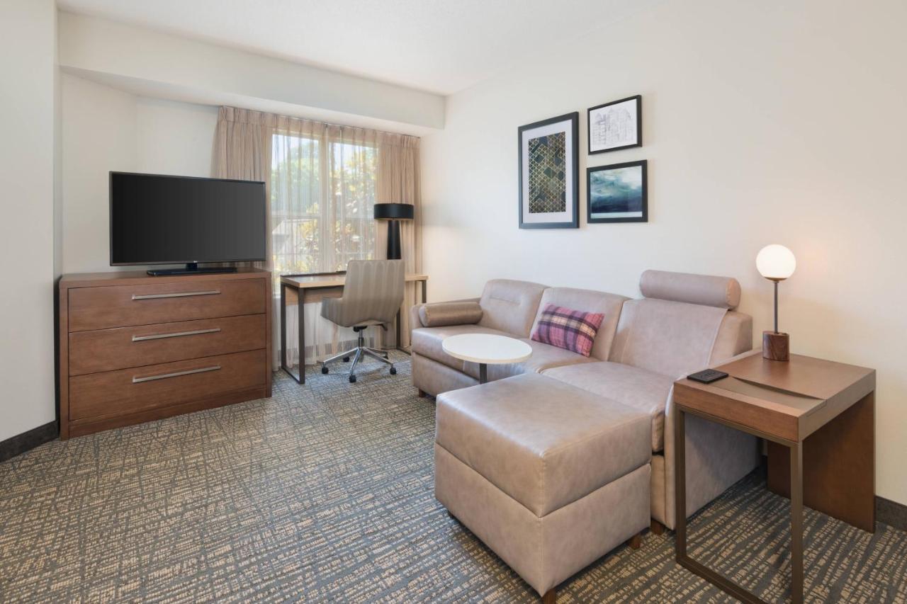 One Bedroom Queen Suite with Sofa Bed at Residence Inn by Marriott State College