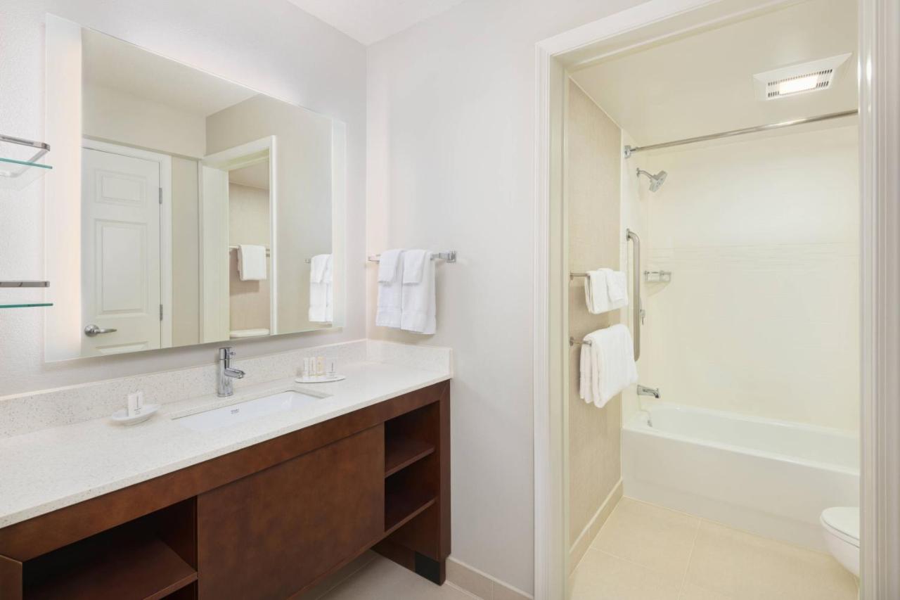 One Bedroom Queen Suite with Sofa Bed at Residence Inn by Marriott State College