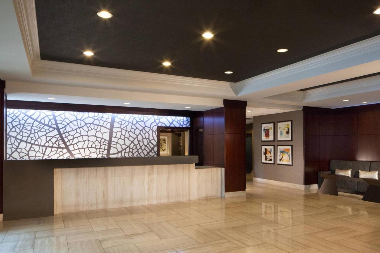  | Dallas Marriott Suites Medical/Market Center