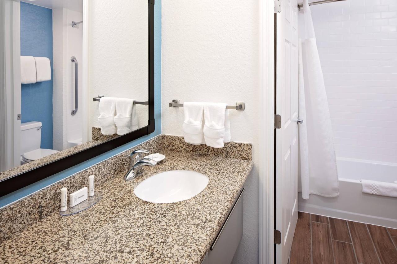 | Residence Inn Boston Dedham