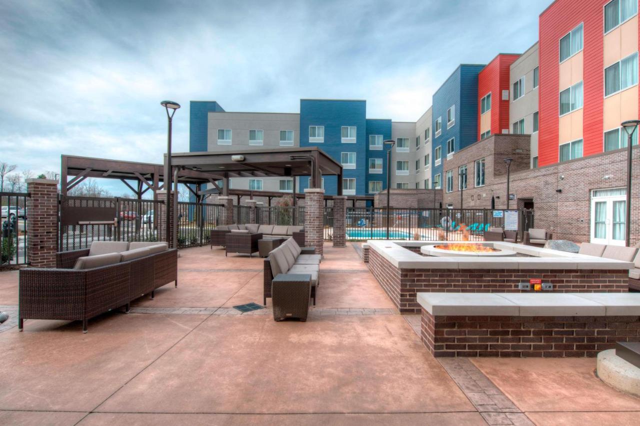  | Fairfield Inn and Suites by Marriott Charlotte Airport