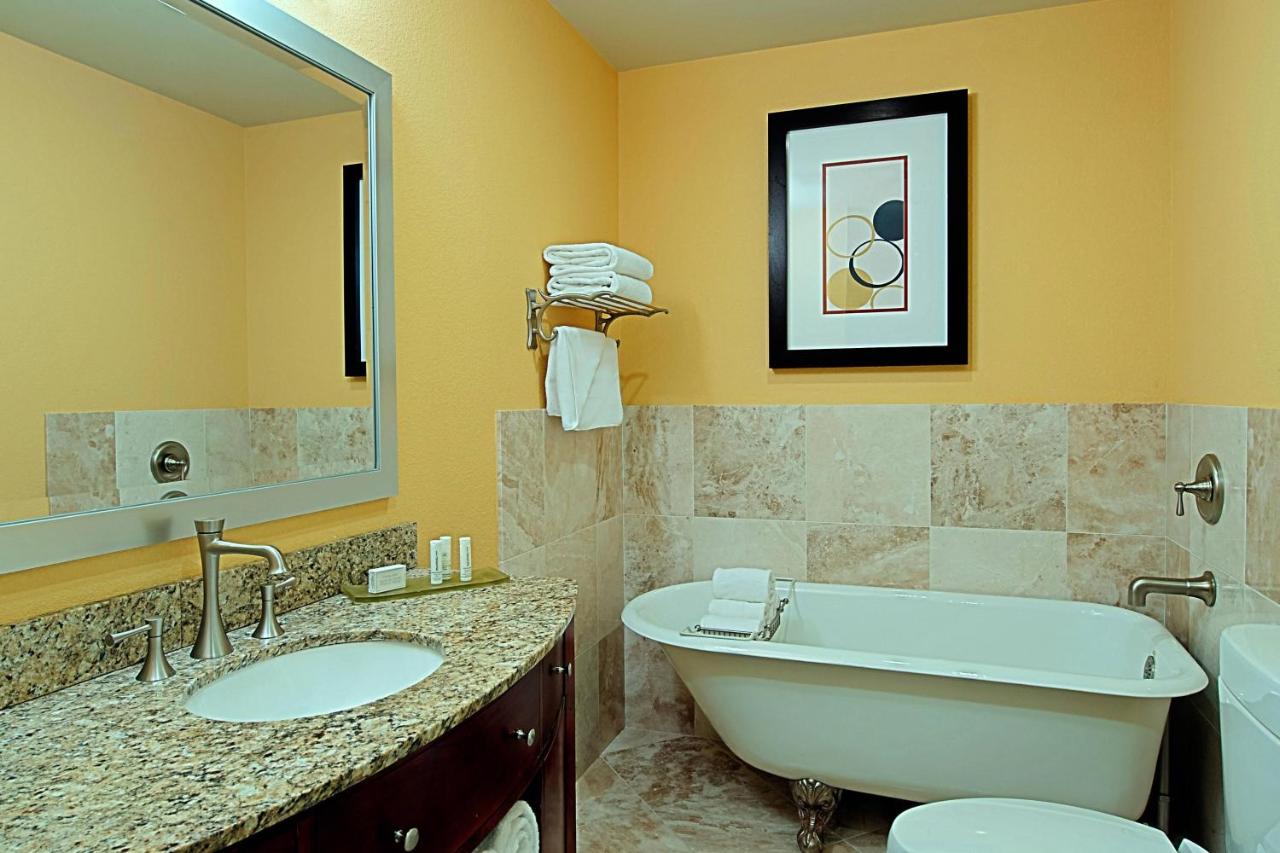 | Residence Inn by Marriott St. Petersburg Treasure Island