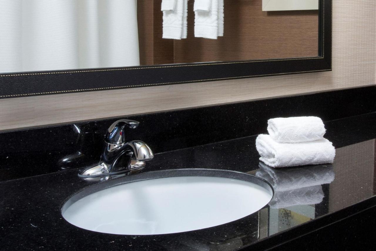 | Fairfield Inn & Suites by Marriott Branson
