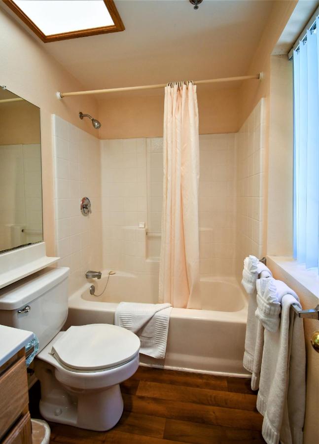 Deluxe Apartment at North Bay at Lake Arrowhead