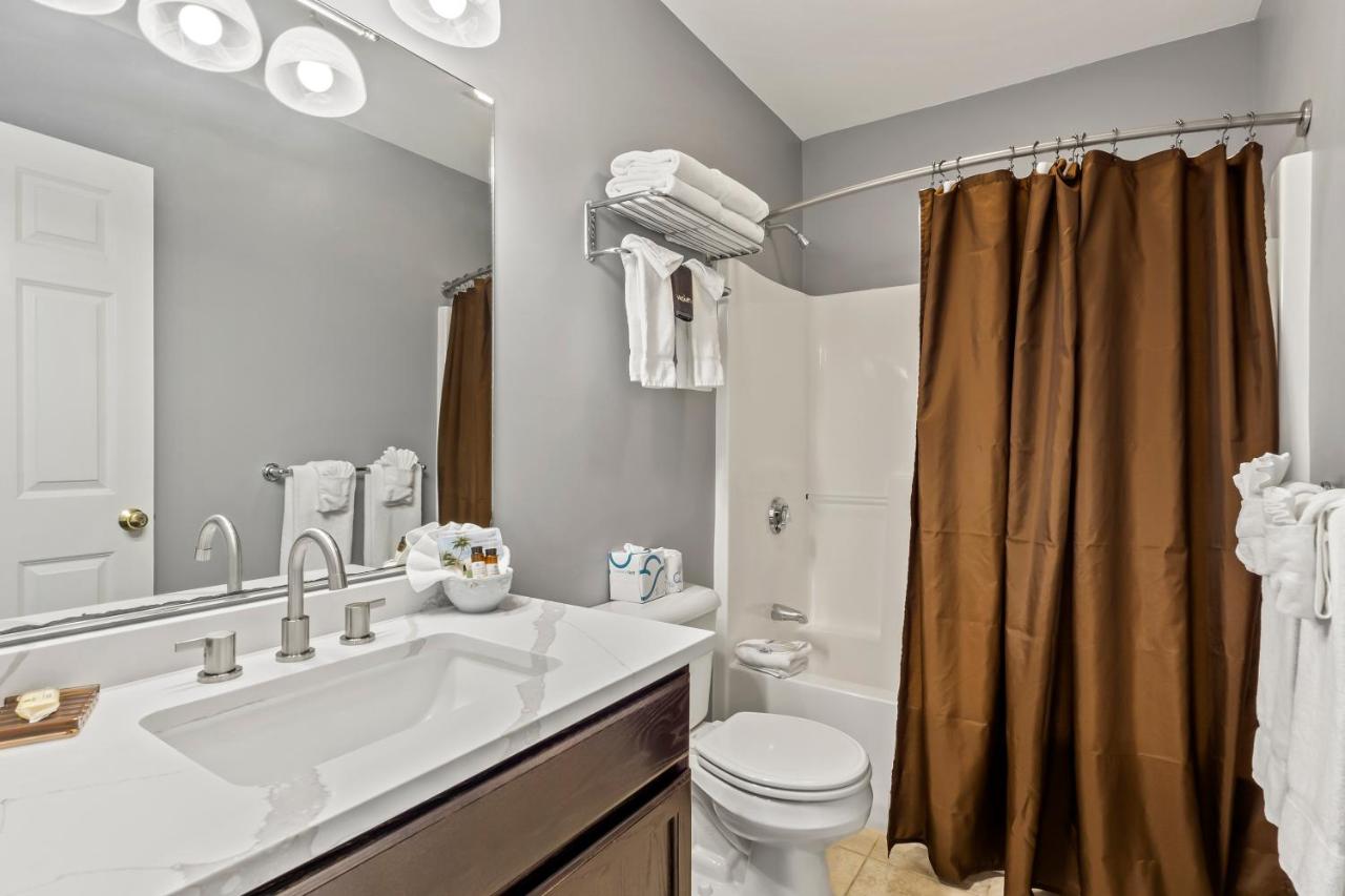  | Sea Rose Suites