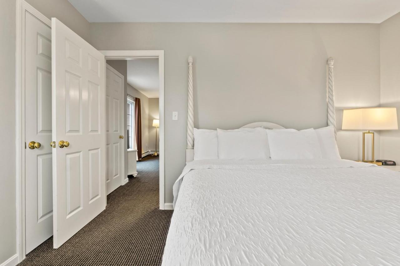  | Sea Rose Suites