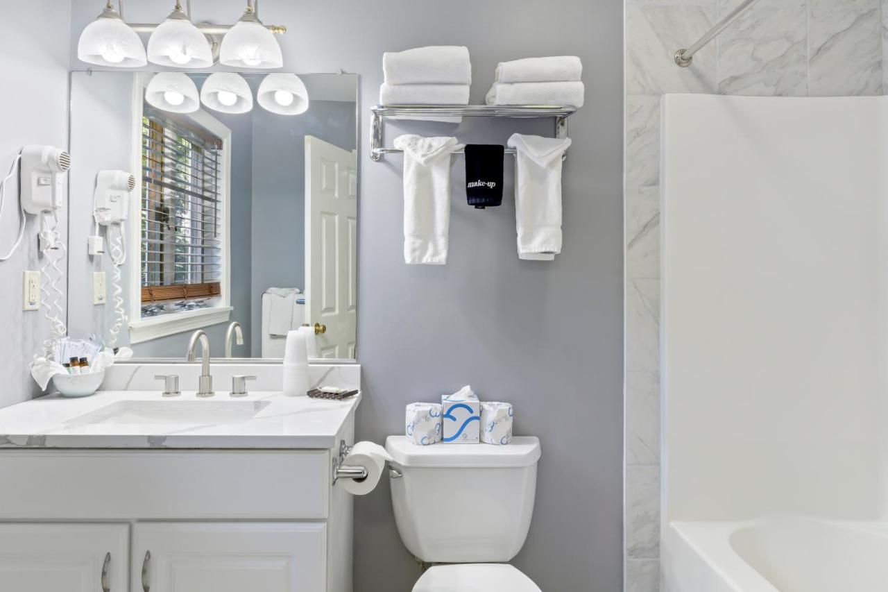 | Sea Rose Suites