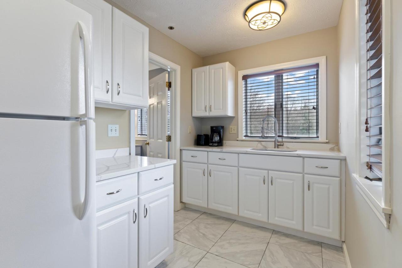  | Sea Rose Suites